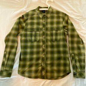 Nau M’s Med. Button Down GUC